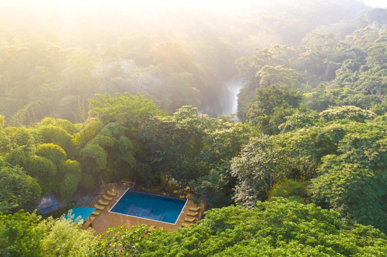 Sweet Songs Jungle Lodge San Ignacio Exterior foto